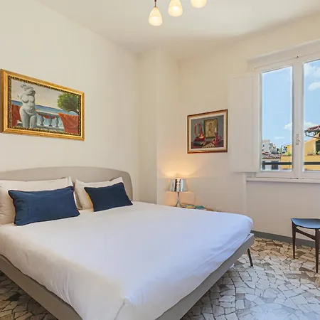 - Santa Maria Balcony Апартаменты Флоренция